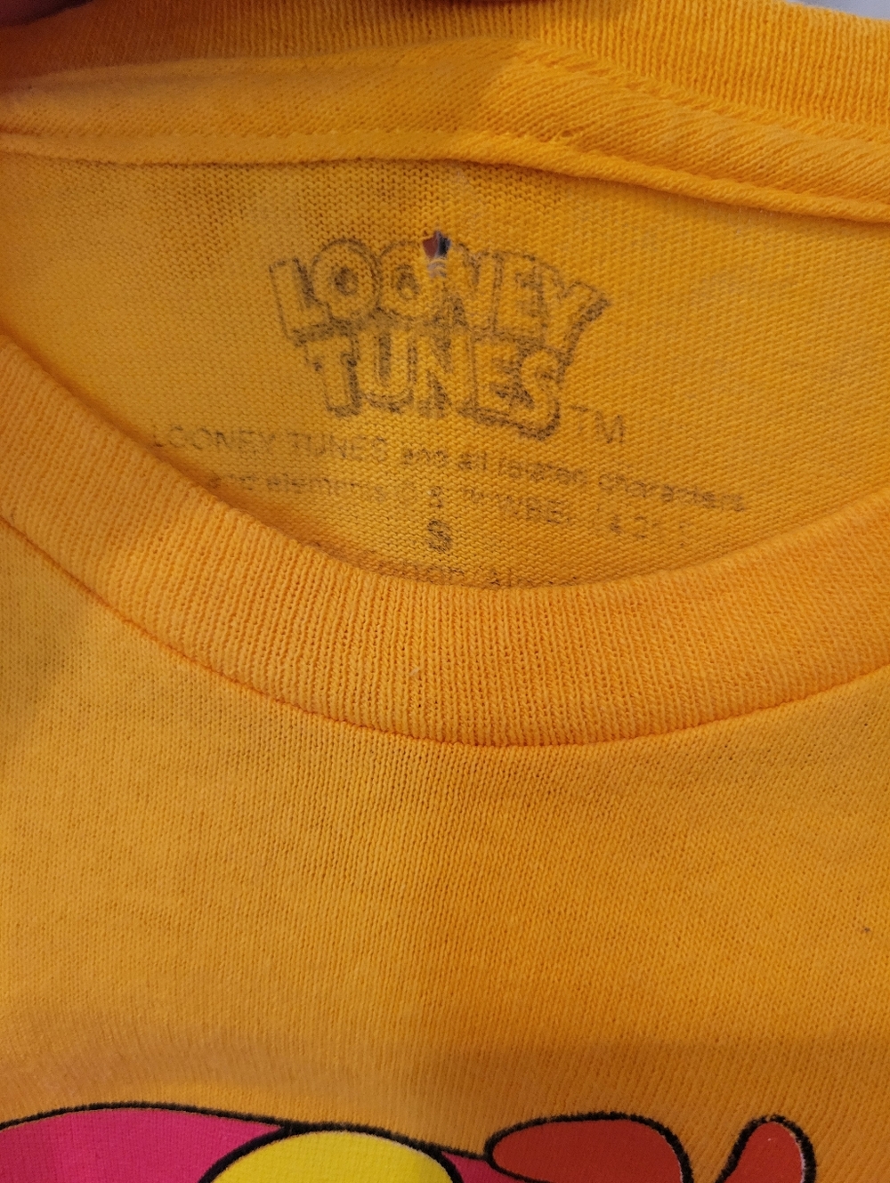 Vintage Looney Tunes Graphic Tee - Picture 2 of 2